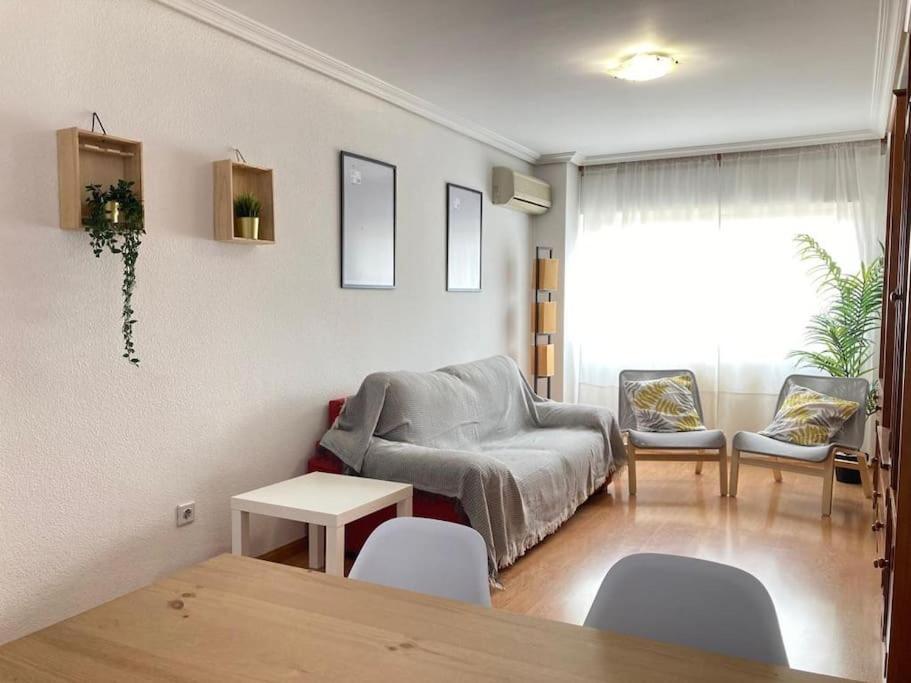 Apto 2 Habitaciones, Garaje Gratis Madrid Extérieur photo